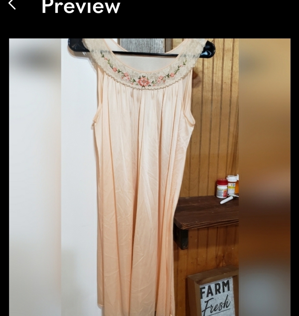 Vintage 1970 Peach Lorraine 2 Piece Nightgown,